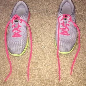 Brand new nike shoes